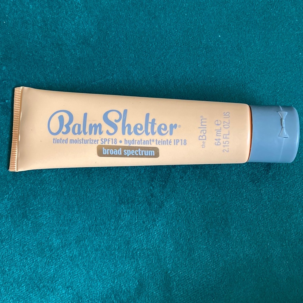 NWOB theBalm BalmShelter Tinted Moisturizer (Light)